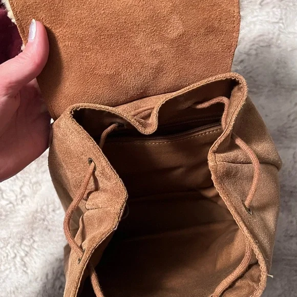 UGG Nordie Shearling & Suede Leather Mini Backpack Tan - Picture 2 of 6